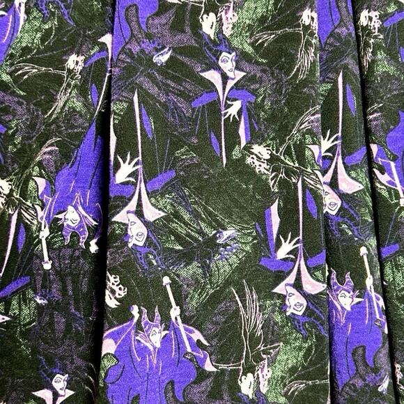Lularoe Women’s Madison Disney Villians Maleficent Knee Length Skirt Size Small - Picture 5 of 6
